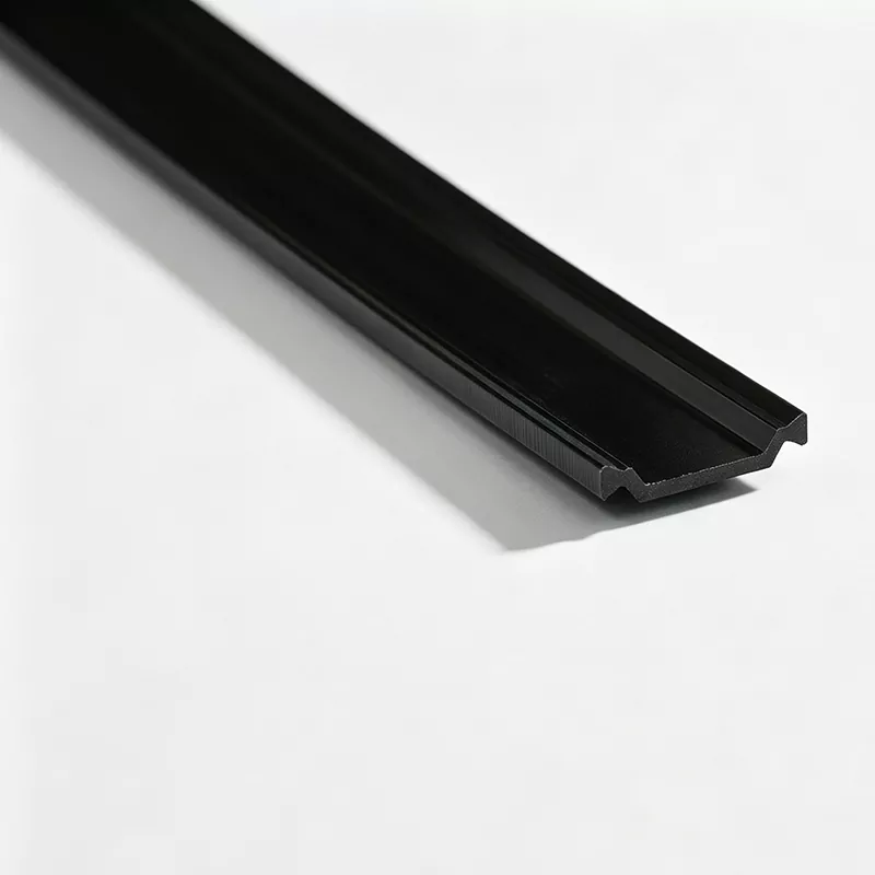 C-type thermische onderbrekingsstrip