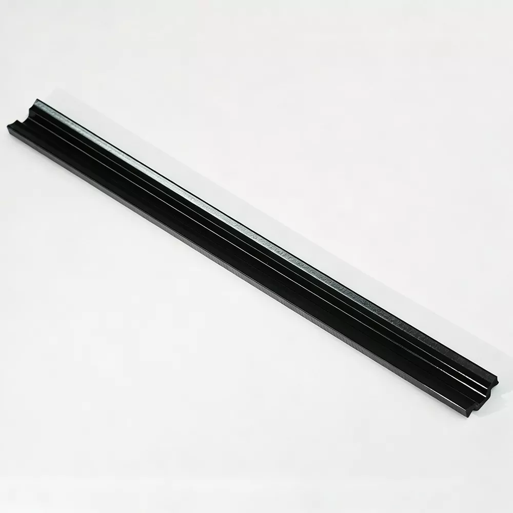 PA66 GF25 C-type thermische isolatiestrip
